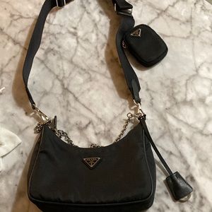 Prada Nylon 2005 re-edition bag! Comes with original dust bag!